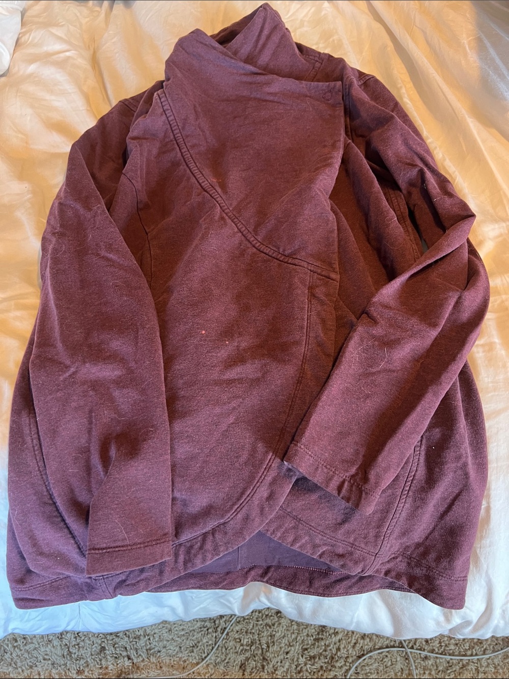 Lululemon it’s a wrap size 10 wine colored